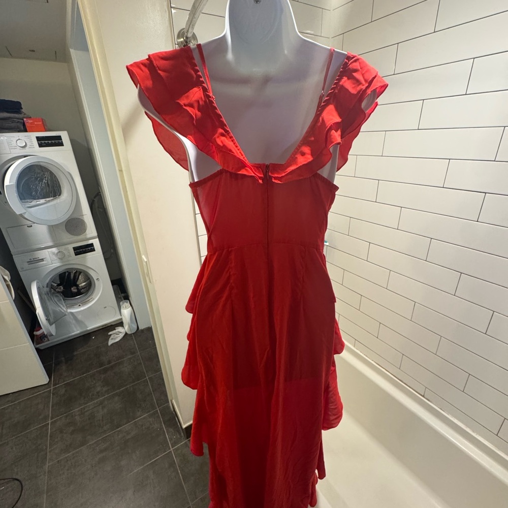 Gorgeous Red Ruffled Maxi Dress 💃 - Picture 6 of 7